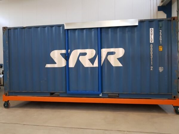 20ft Hi Cube Container (9′ 6″ high) suitable for IBC storage Sliding Door - Image 6