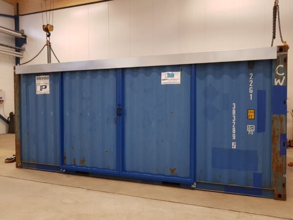20ft Hi Cube Container (9′ 6″ high) suitable for IBC storage Sliding Door - Image 8