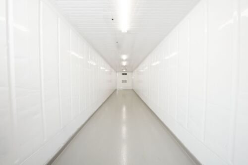 40 Ft High Cube Insulated Shipping Container With 5 Ton Bard Hvac Unit - Image 3
